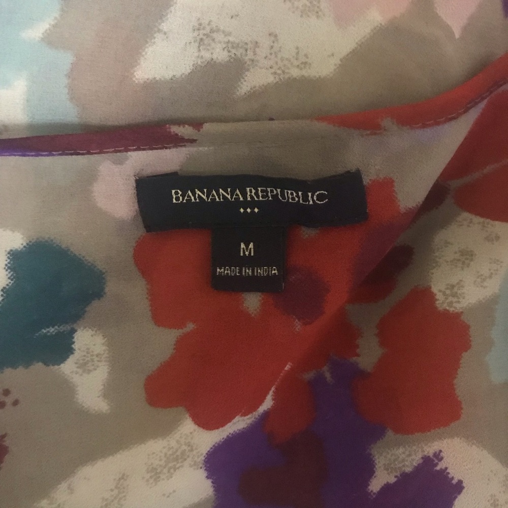 Banana Republic Wrap Blouse - Picture 5 of 6